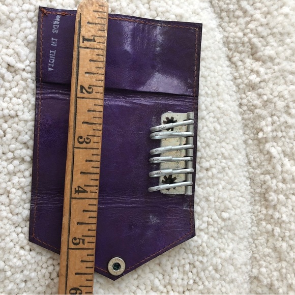 NWOT Shantiniketan Indian leather boho key case - Picture 4 of 13